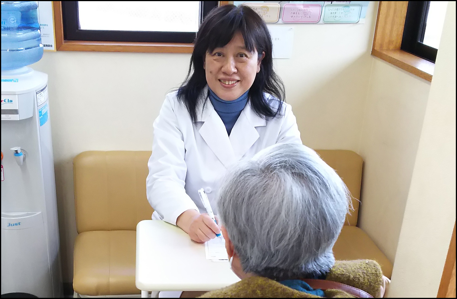 お薬相談会の様子